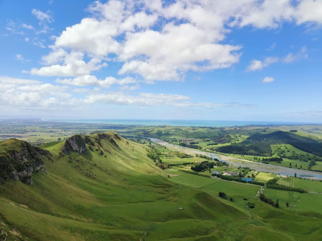 What To Expect On Your First Solo Hike - Te Mata Peak Hawkes Bay